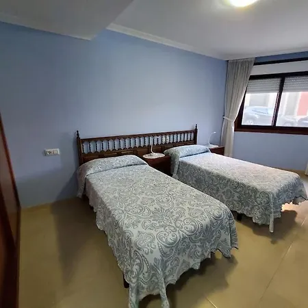 Acogedor Apartamento En Silgar 산신소